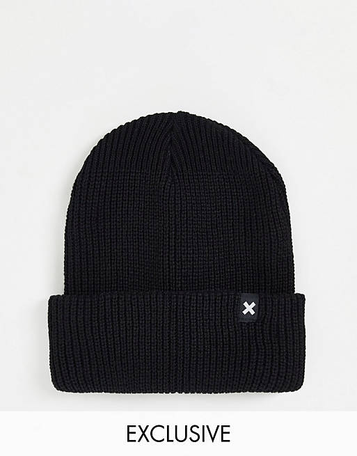 COLLUSION Unisex beanie in black