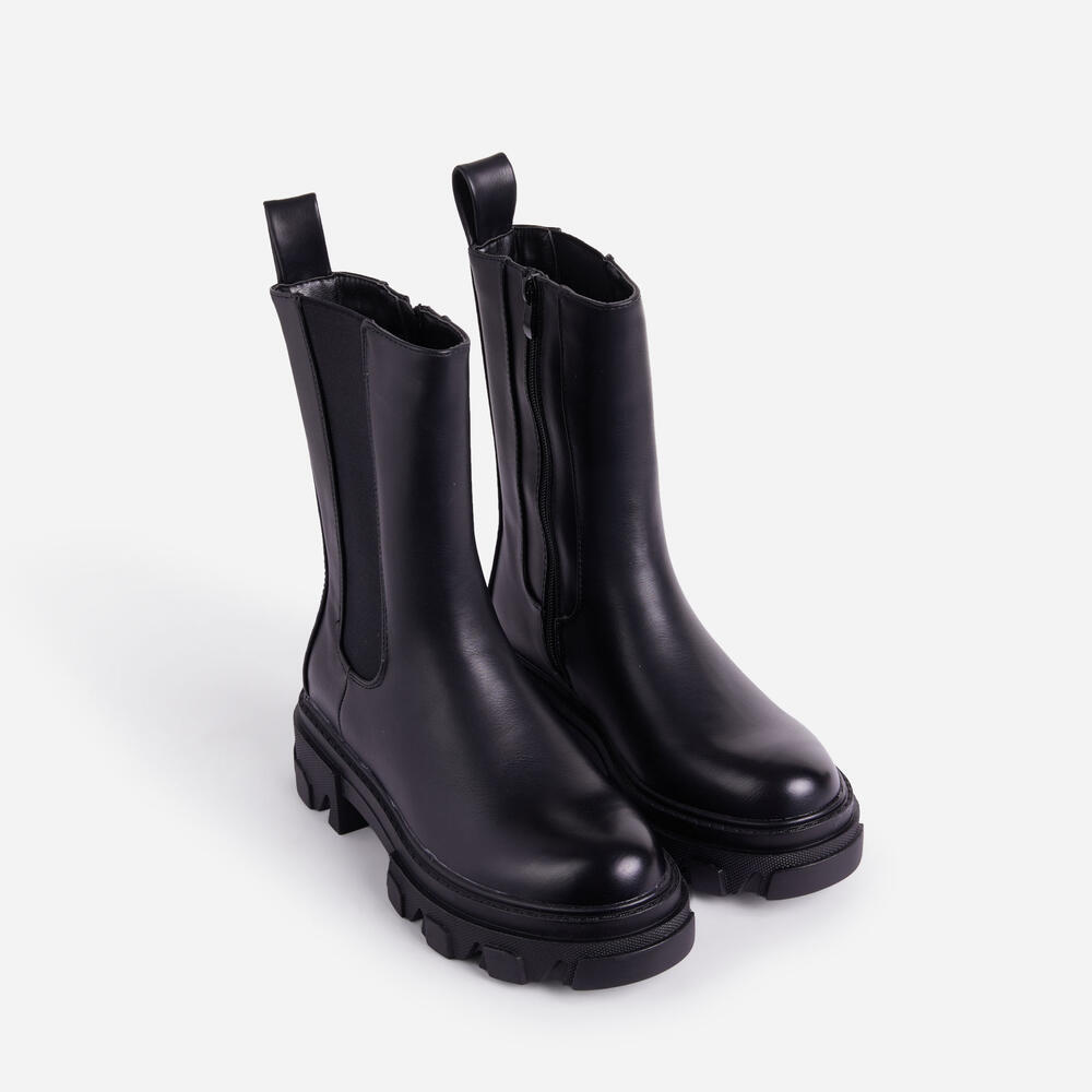 STEELE CHUNKY SOLE ANKLE BIKER BOOT IN BLACK FAUX LEATHER