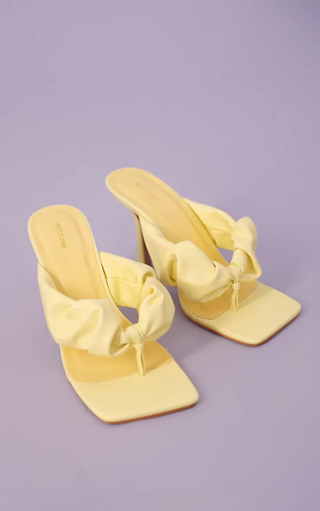 LEMON WIDE FIT PU SQUARE TOE RUCHED STRAP TOE THONG HIGH HEELED SANDALS