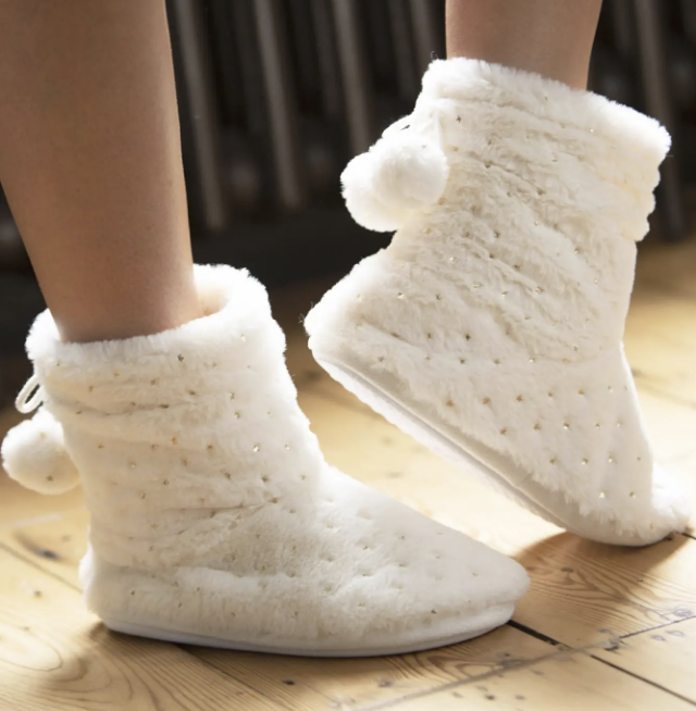 Metallic Star Print Fluffy Bootie Slipper - Cream